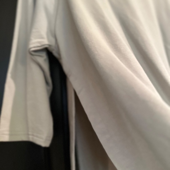 Round neck open sided ladies tee-shirt. Light Green - Picture 2 of 6